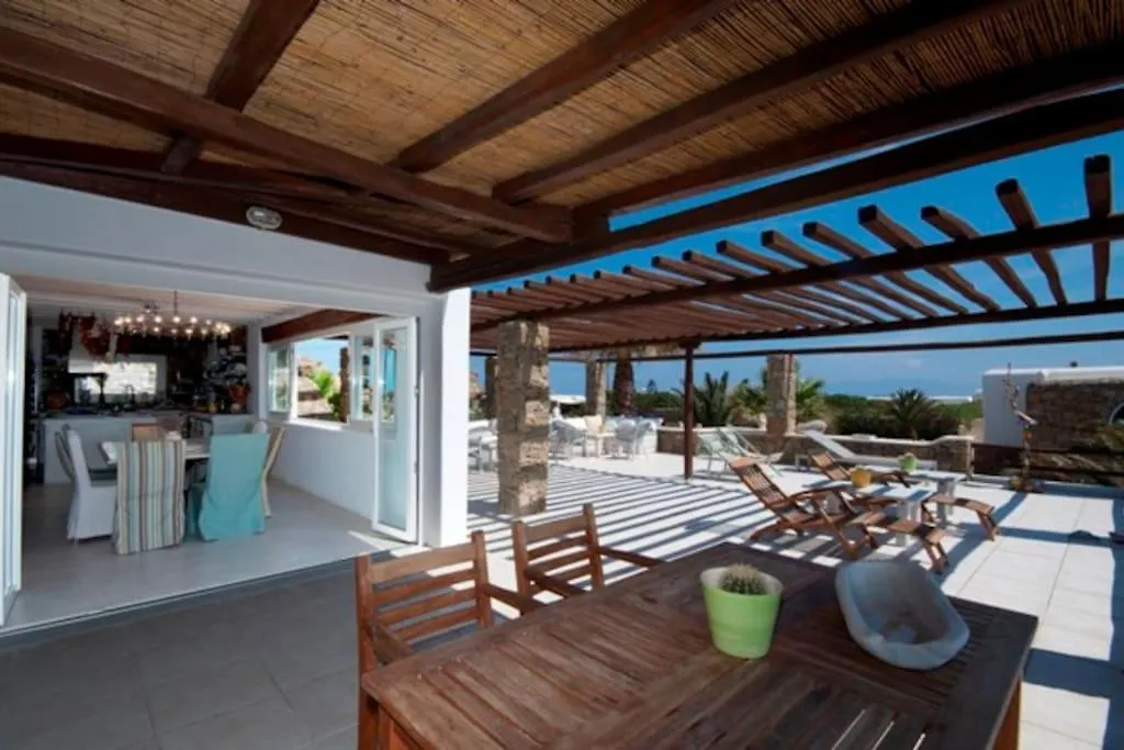 Nefeli Sea View Holiday House Mykonos Town 0*,  Yunanistan